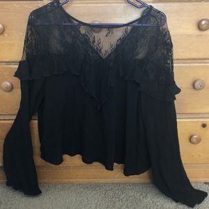 American Eagle Long Sleeve